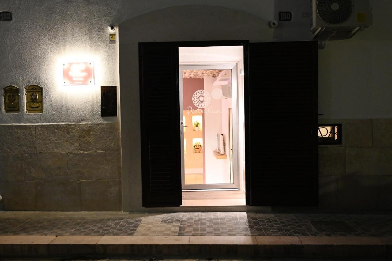 Pietrabianca Apartments San Lorenzo Manfredonia Buitenkant foto